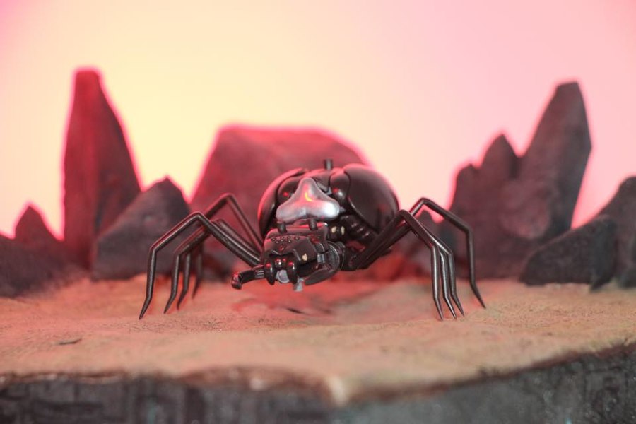 Wild Beast War Mm001 Unnoffical Blackarachnia From Transform Element Toys  (6 of 9)